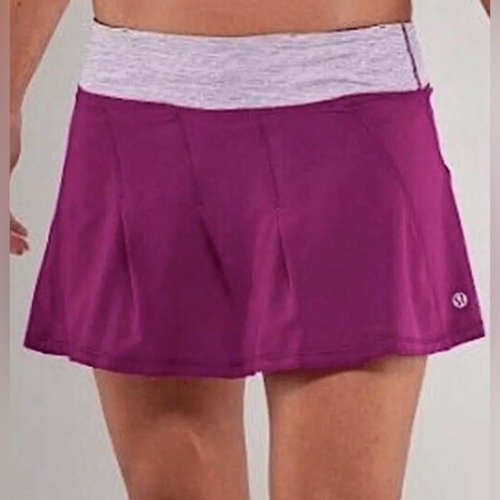 lululemon athletica Magenta Skort with Light Gray Waistband